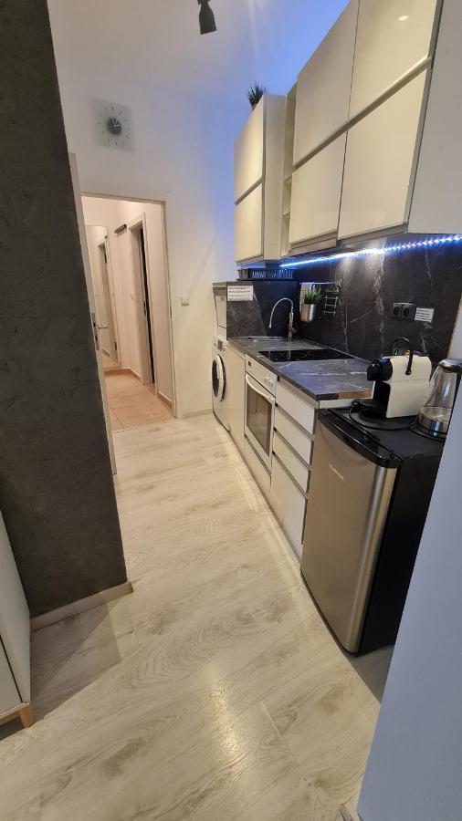 Apartment Near Congress Centre I. Prag Dış mekan fotoğraf