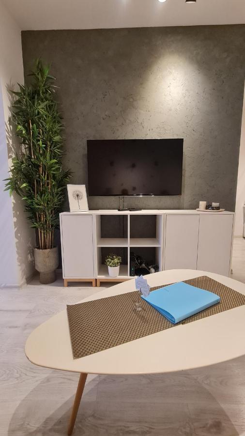 Apartment Near Congress Centre I. Prag Dış mekan fotoğraf